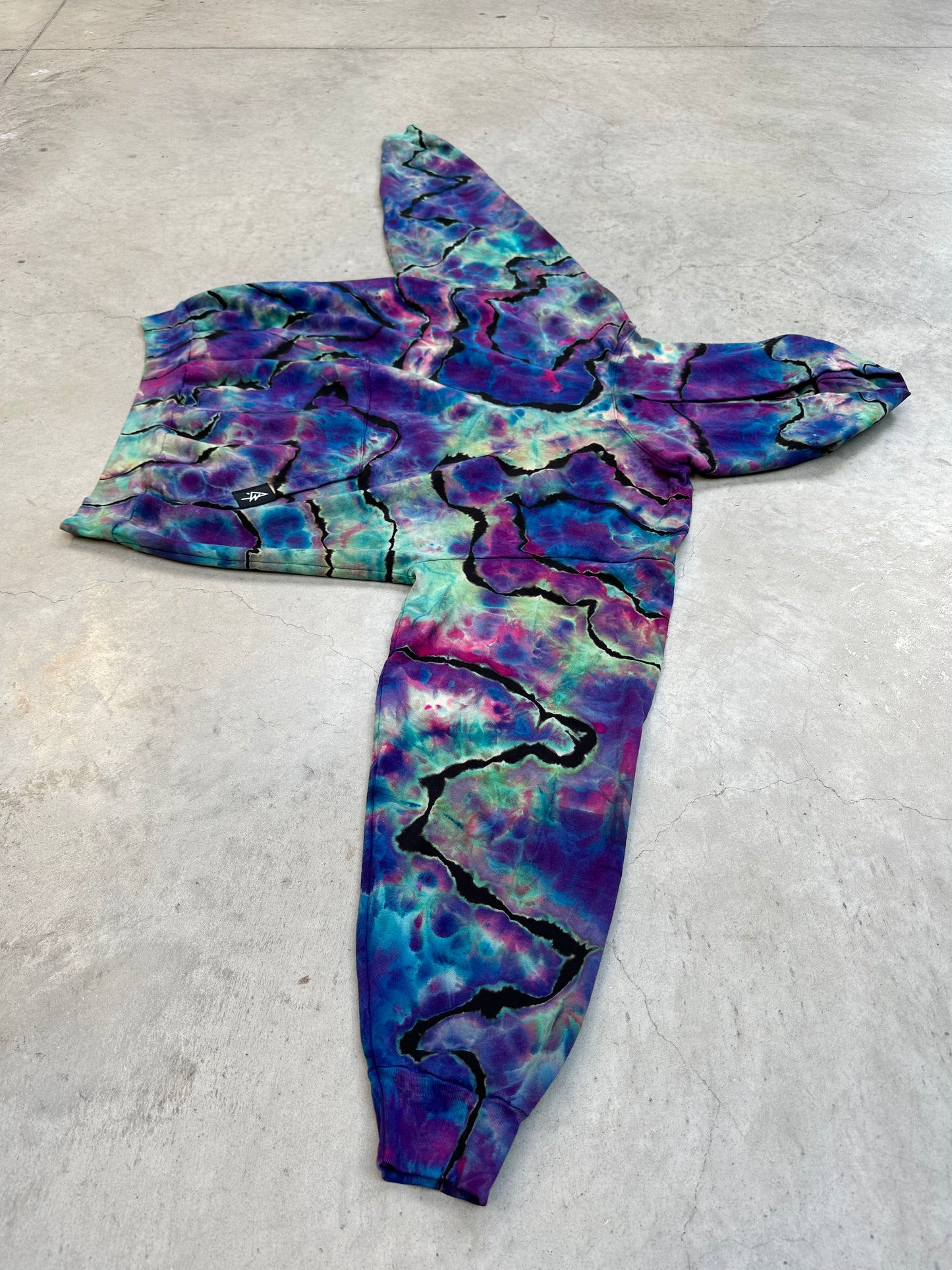 KASKADE NEBULA GEODE