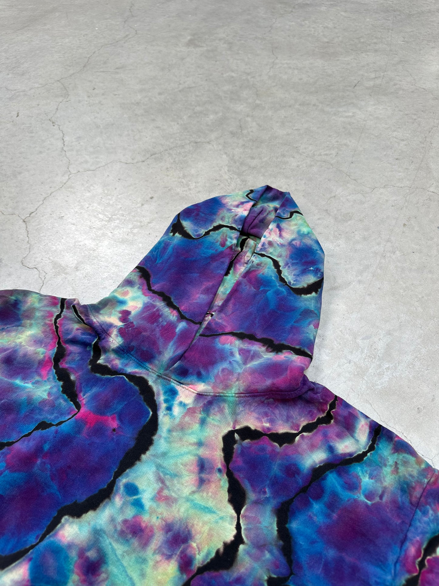 KASKADE NEBULA GEODE