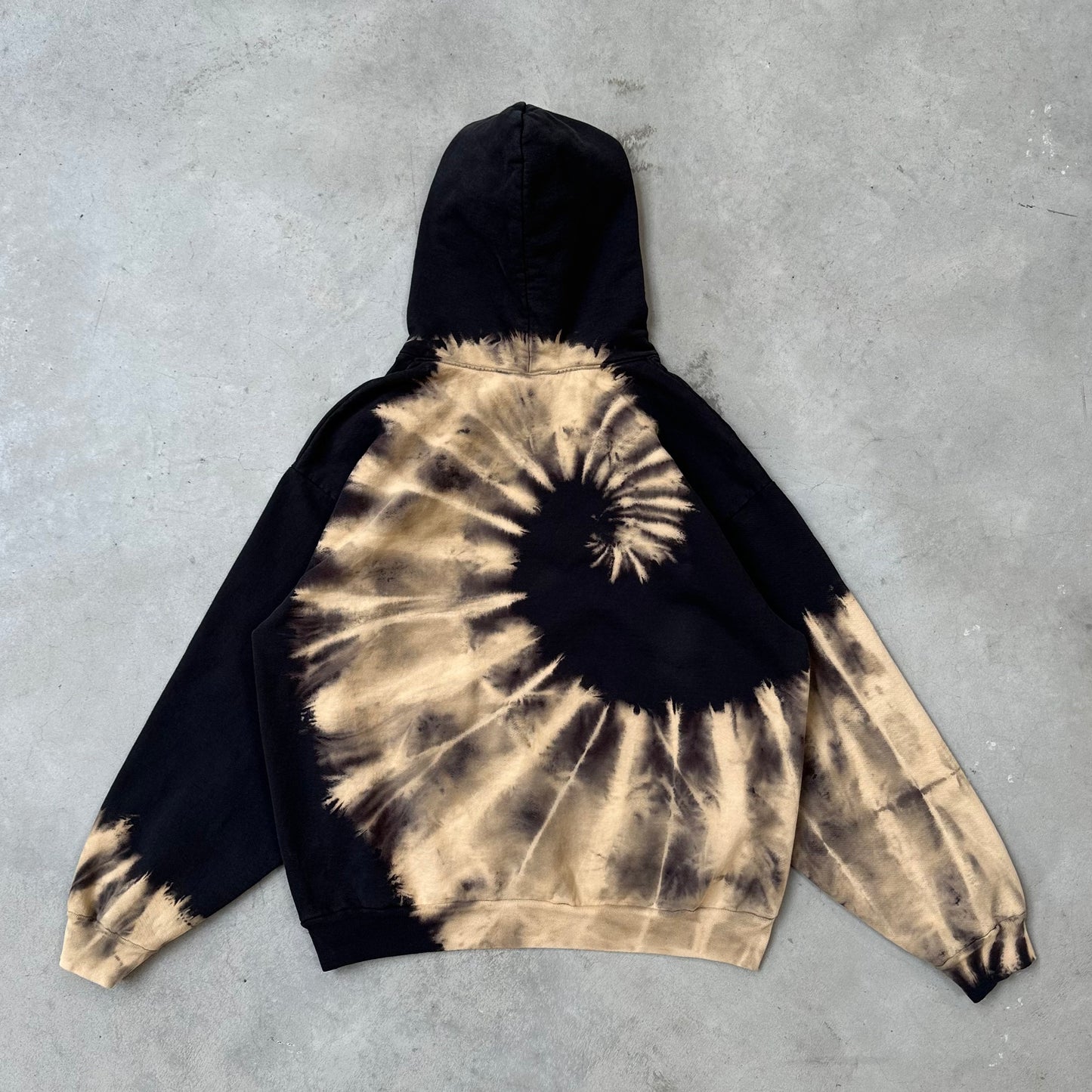 GREAT WAVE HOODIE