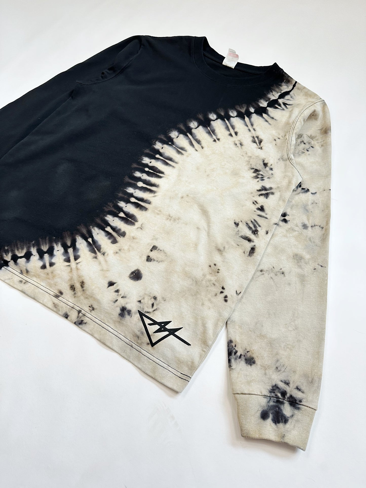 SPLIT LONG SLEEVE