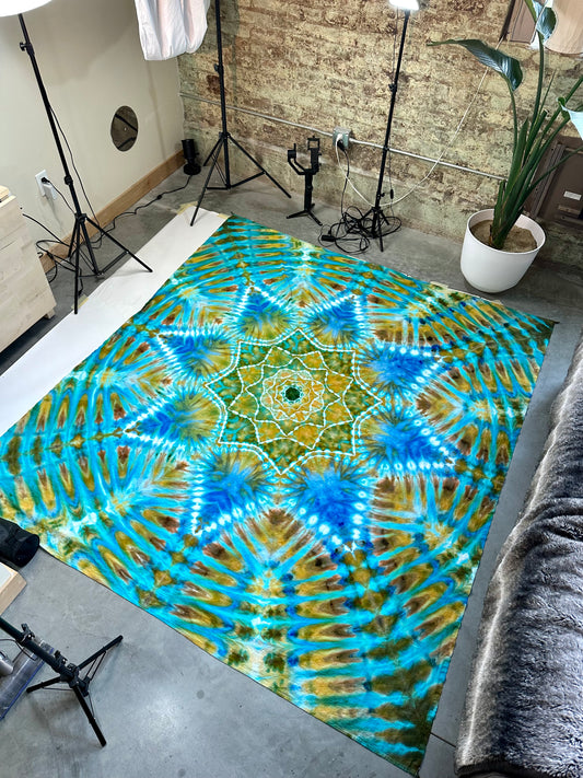 TAPESTRY (85 x 100)