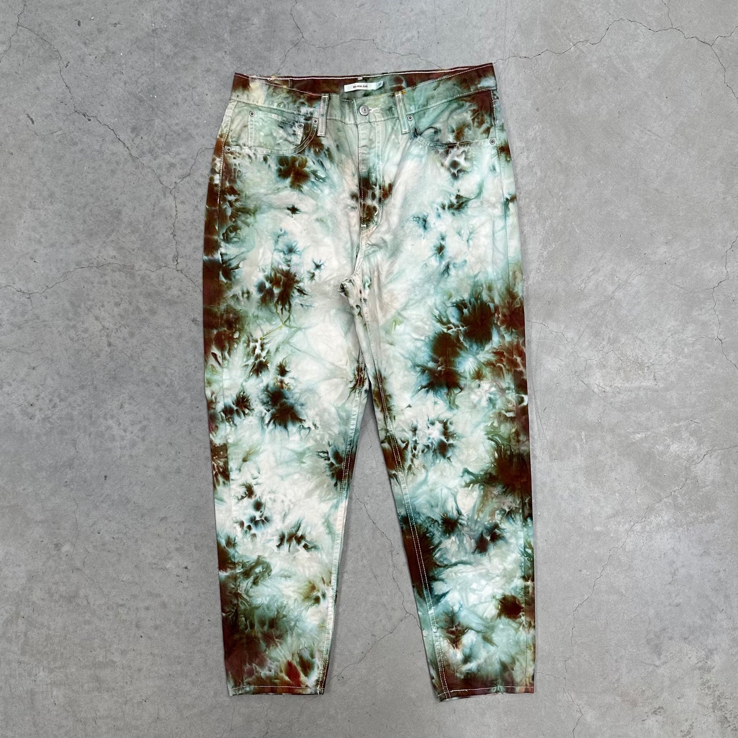 DISCOUNT LEVIS (33) women's