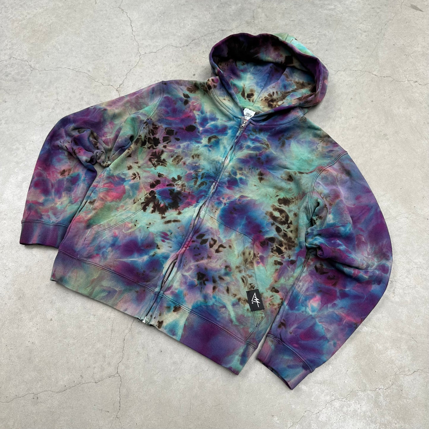 1 of 1 Reverse Nebula Zip up (M)