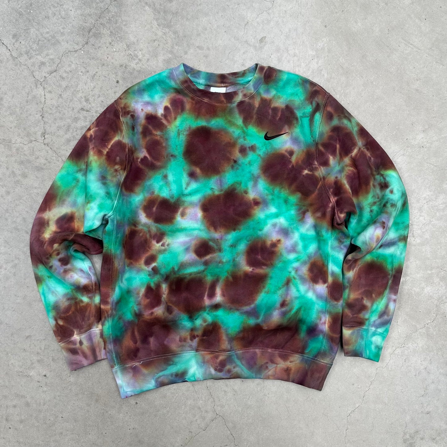 1 of 1 Nike Crewneck (L)