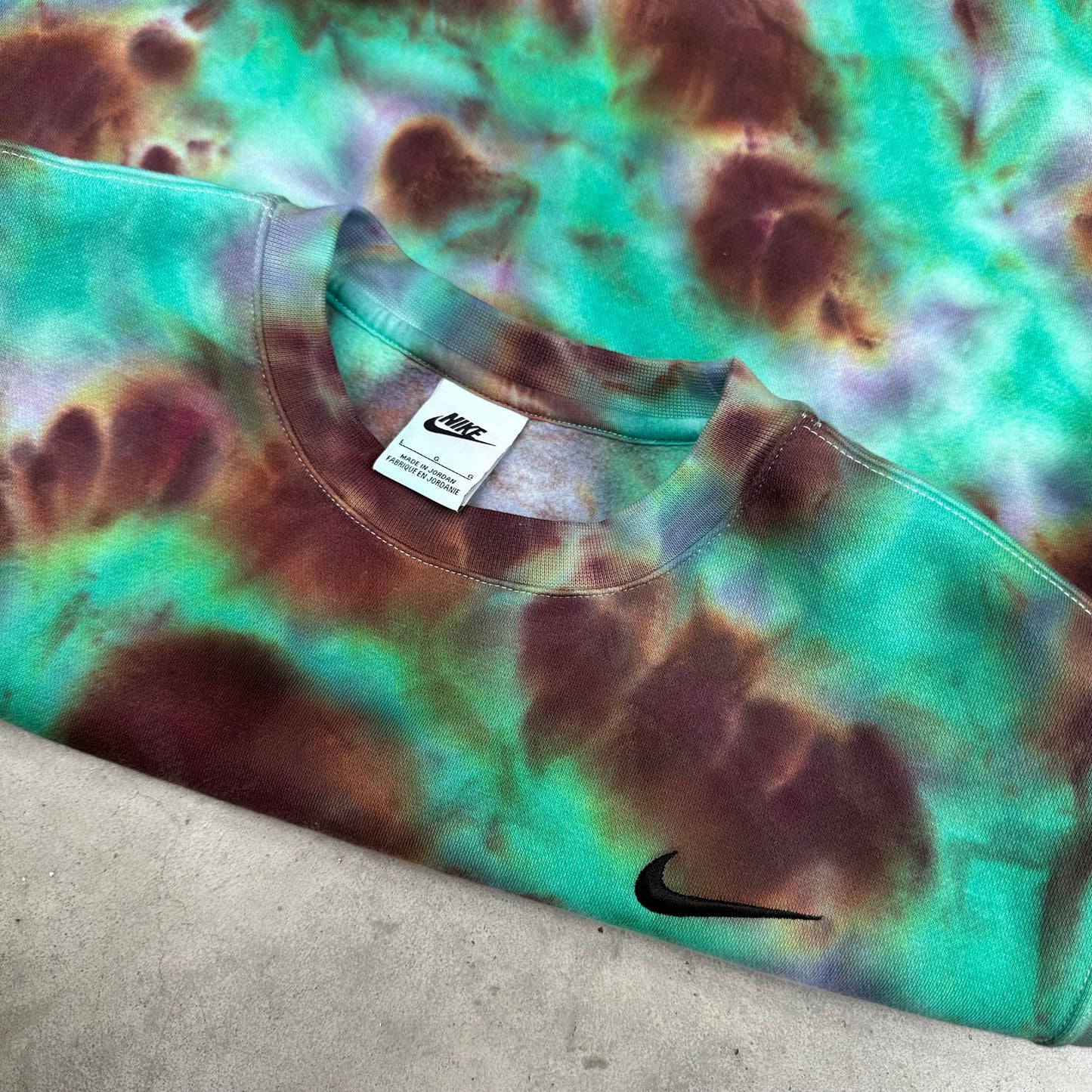 1 of 1 Nike Crewneck (L)