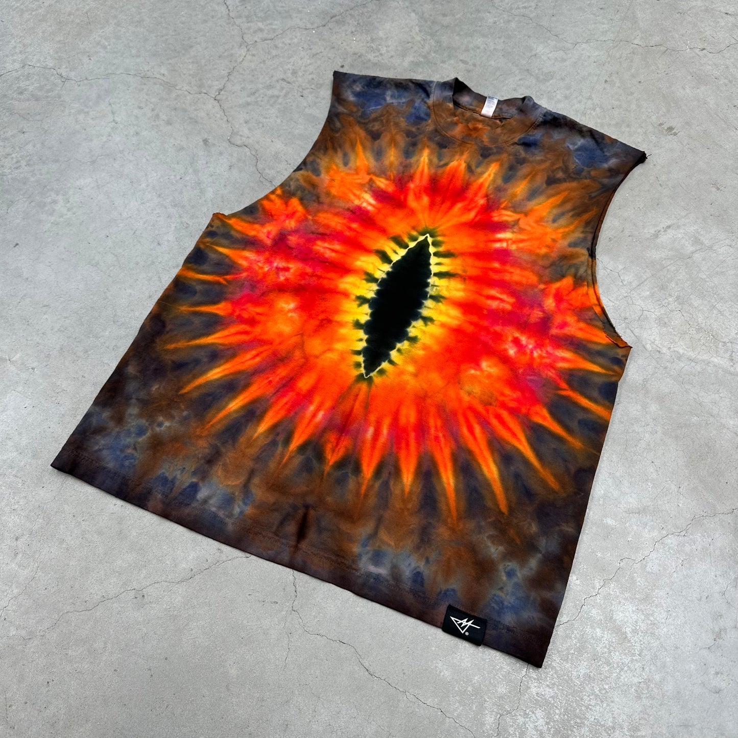 SAURON MUSCLE TANK
