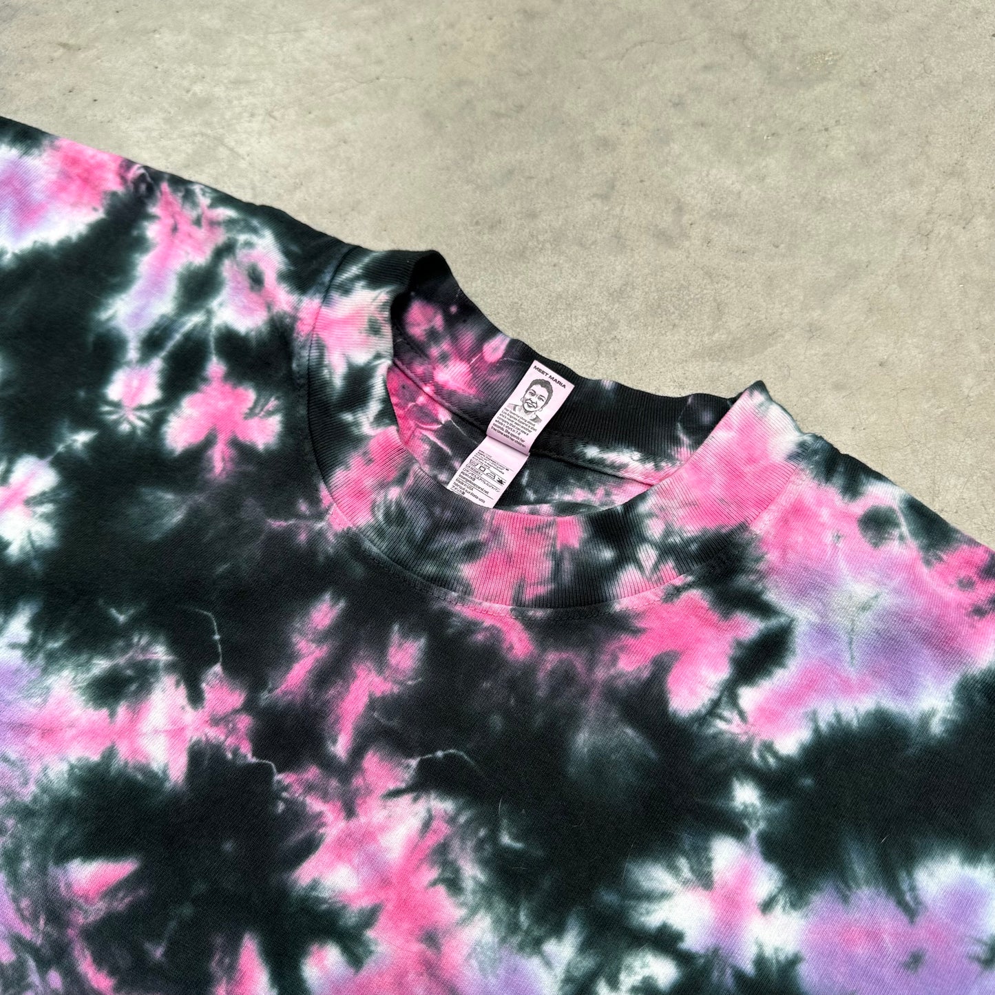1 of 1 Dark Rainbow T (2XL)