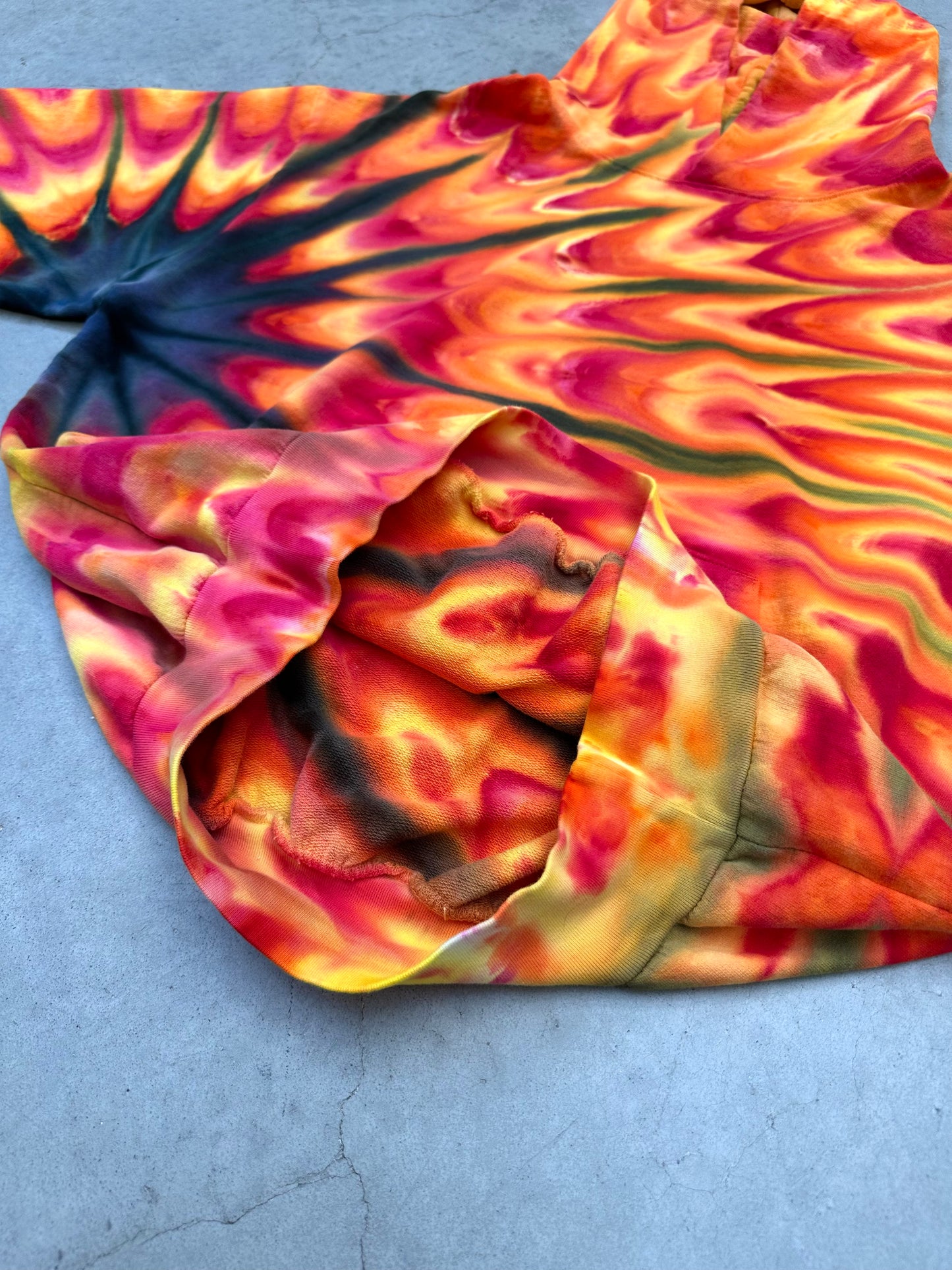 New* PHEONIX FLAME